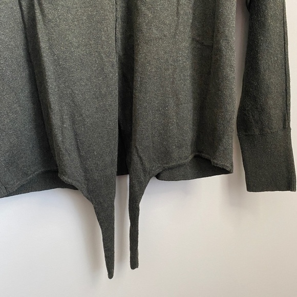 Style & Co. Women's Dark Olive Green Long Sleeve Knit Sweater Size Medium - Picture 3 of 10